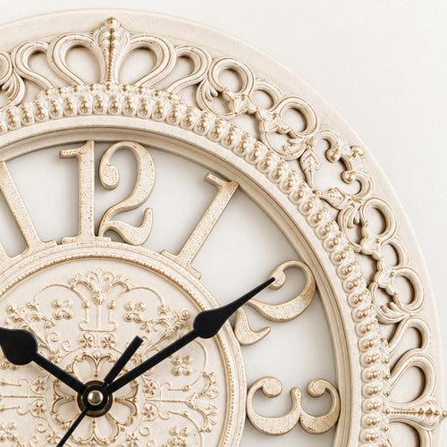 Antique Wall Clock, 30.5cm Classic Design, Home Decor Statement Piece - detail