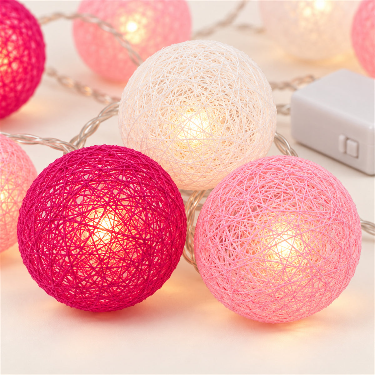 Battery Operated LED Ball Lights – Cordless, Festive Party Decor - detail