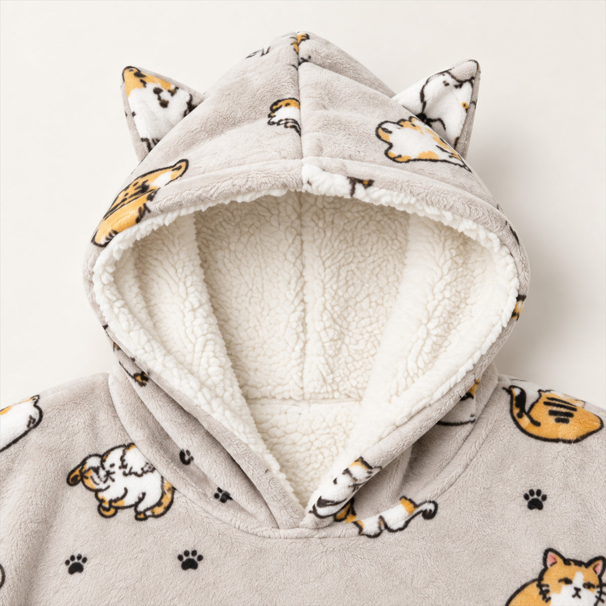 Cat Hooded Blanket – Plush Cat-Ear Hood, Cozy Wearable Cape - detail