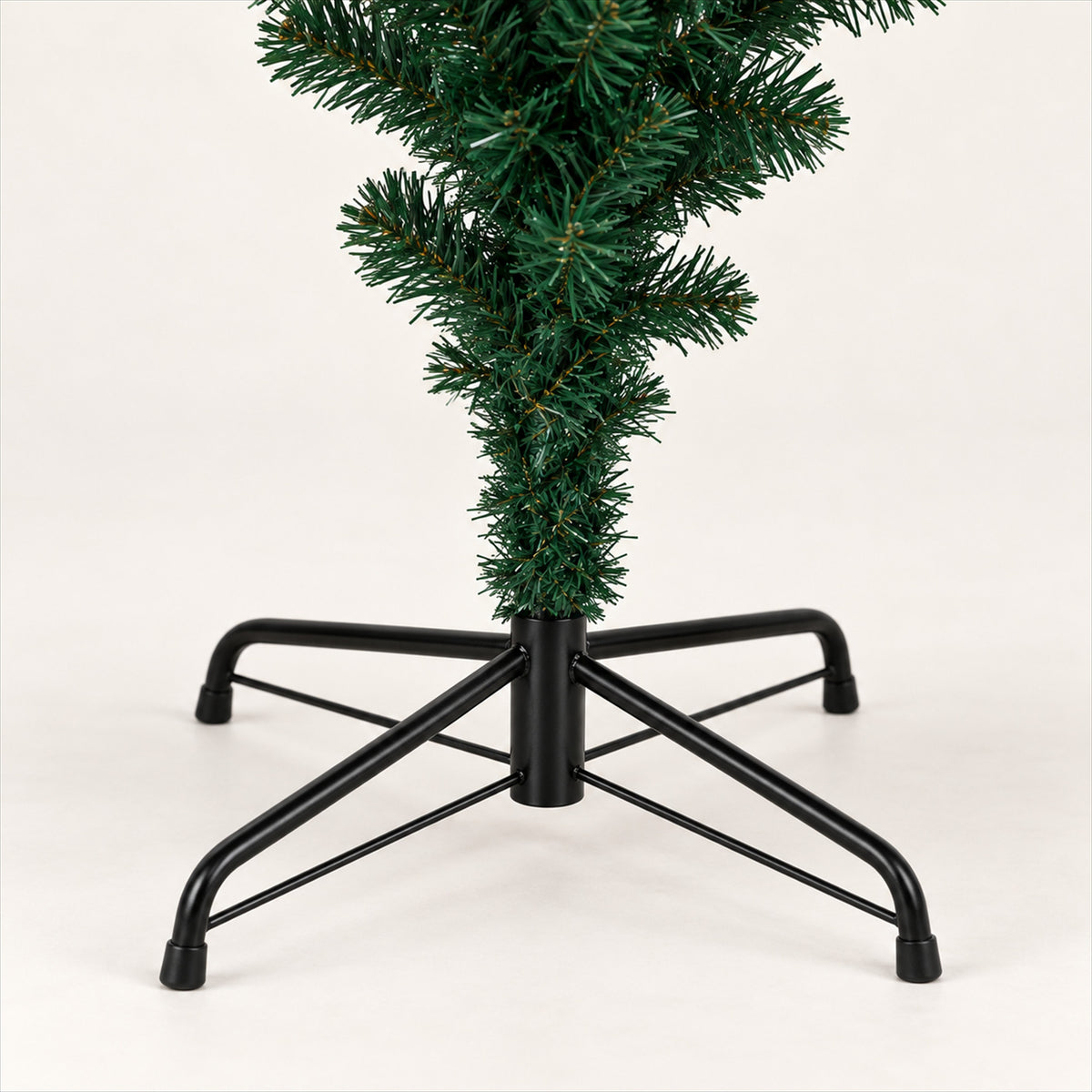 Upside Down Christmas Tree – 5.5 Ft, 578 Tips, Modern Holiday Decor - detail